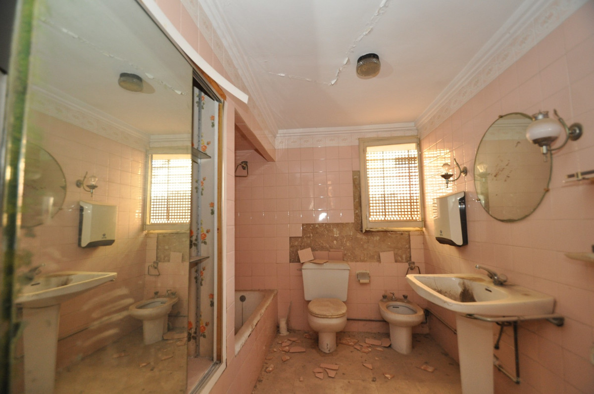 Se vende Adosada de 5 dormitorios en Costa Blanca, Alicante, España