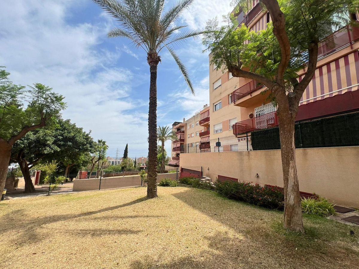 Se vende Apartamento Planta Media de 3 dormitorios en Costa Del Sol, Málaga, España