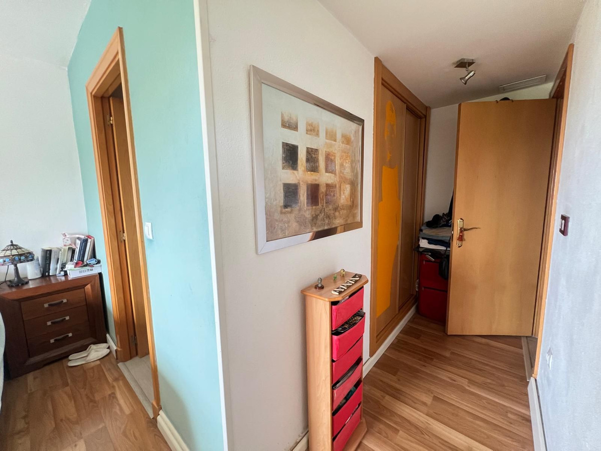 Se vende Apartamento Planta Media de 3 dormitorios en Costa Del Sol, Málaga, España
