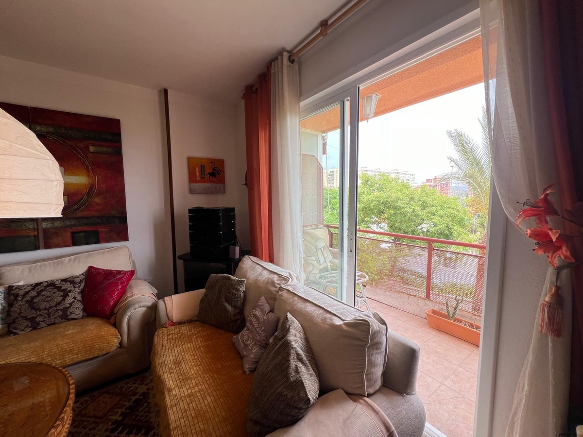 Se vende Apartamento Planta Media de 3 dormitorios en Costa Del Sol, Málaga, España