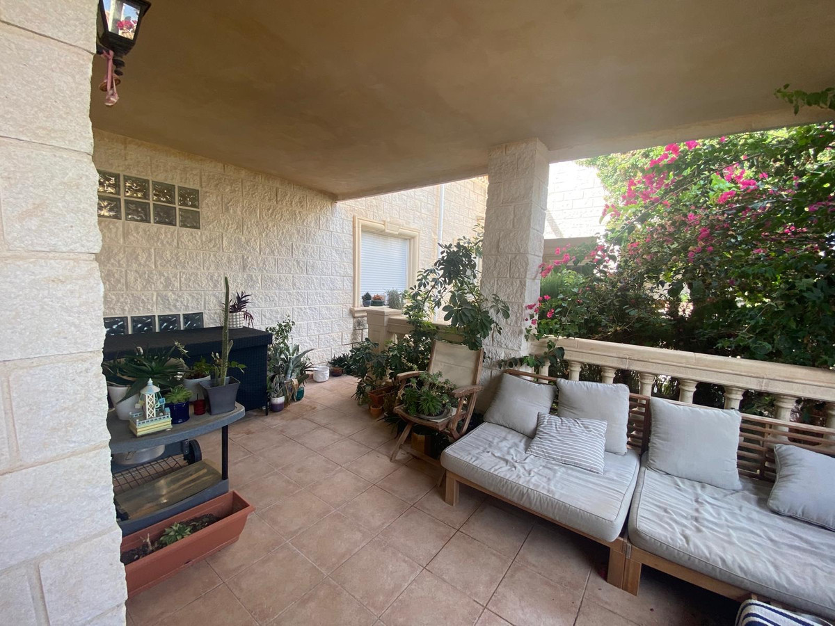 4 Bed Townhouse for sale in Albir Costa Blanca, Alicante, Spain