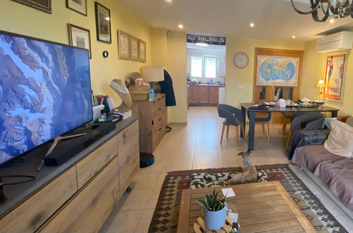 4 Bed Townhouse for sale in Albir Costa Blanca, Alicante, Spain