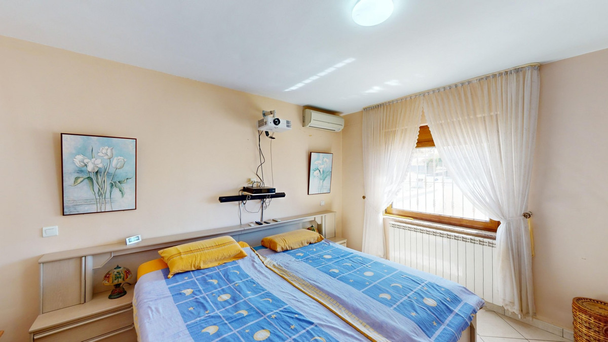 7 Bed Townhouse for sale in Iznate Costa Del Sol East, Málaga, Spain
