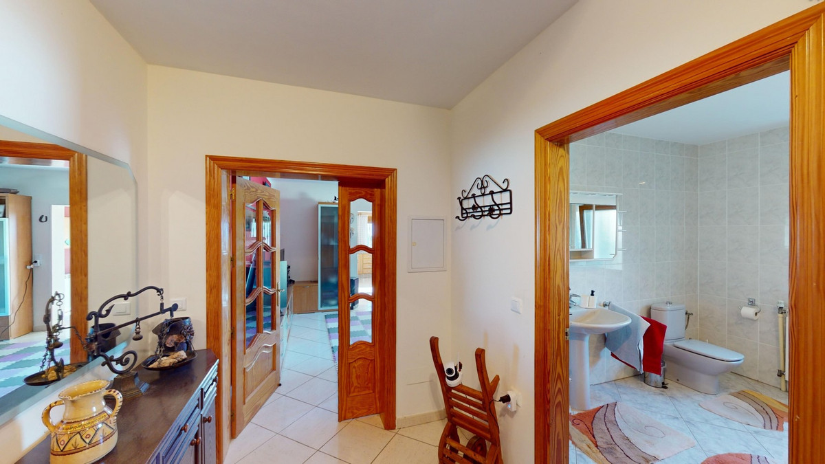 7 Bed Townhouse for sale in Iznate Costa Del Sol East, Málaga, Spain