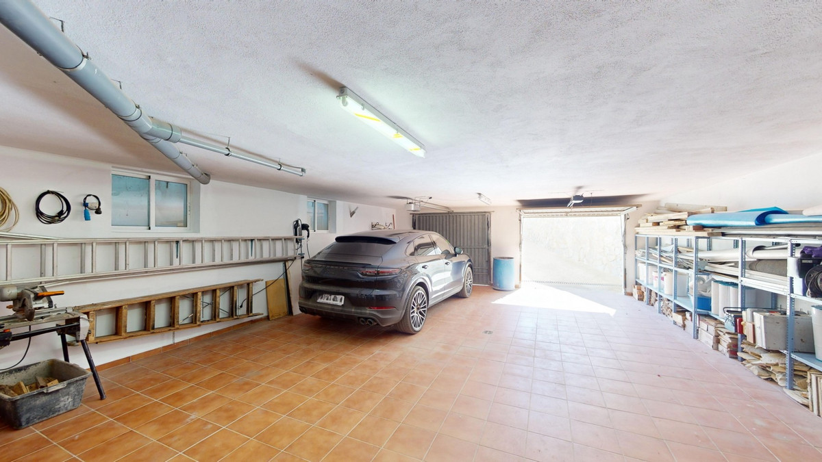 7 Bed Townhouse for sale in Iznate Costa Del Sol East, Málaga, Spain