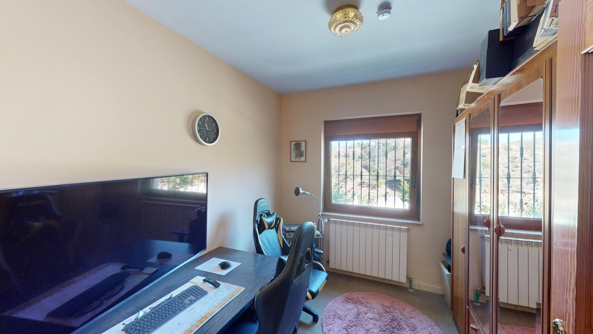 7 Bed Townhouse for sale in Iznate Costa Del Sol East, Málaga, Spain