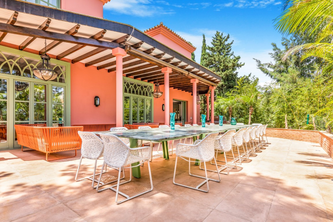 Se vende Villa - Chalet de 6 dormitorios en Costa Del Sol, Málaga, España