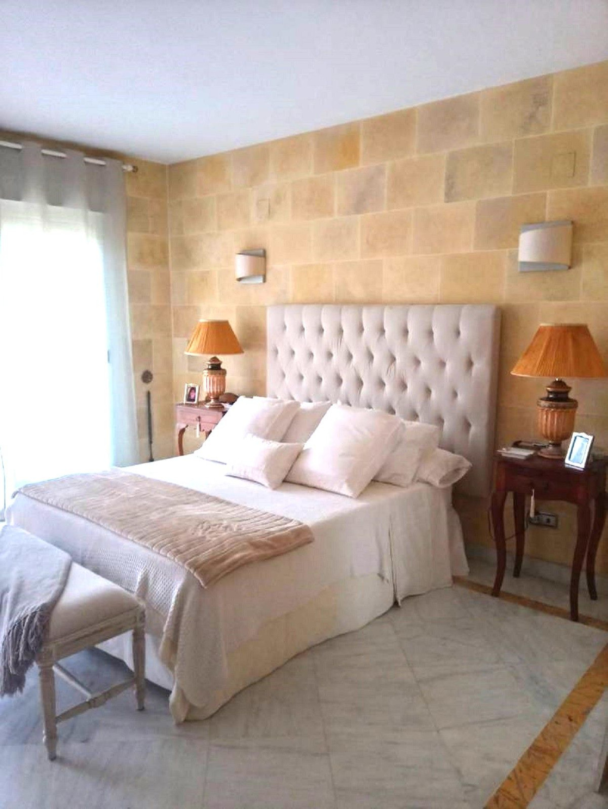 3 Bed Townhouse for sale in The Golden Mile Costa Del Sol, Málaga, Spain