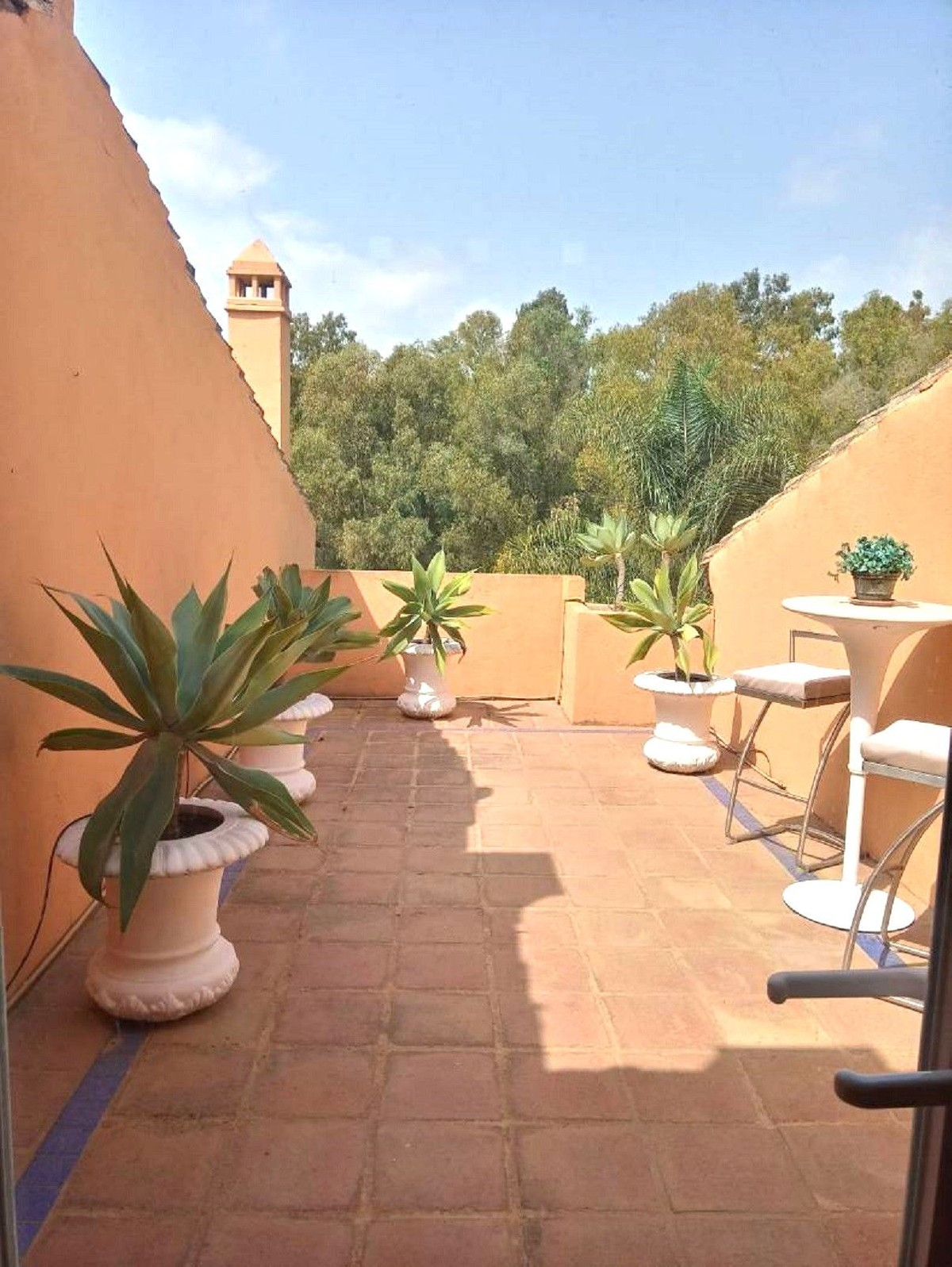 3 Bed Townhouse for sale in The Golden Mile Costa Del Sol, Málaga, Spain