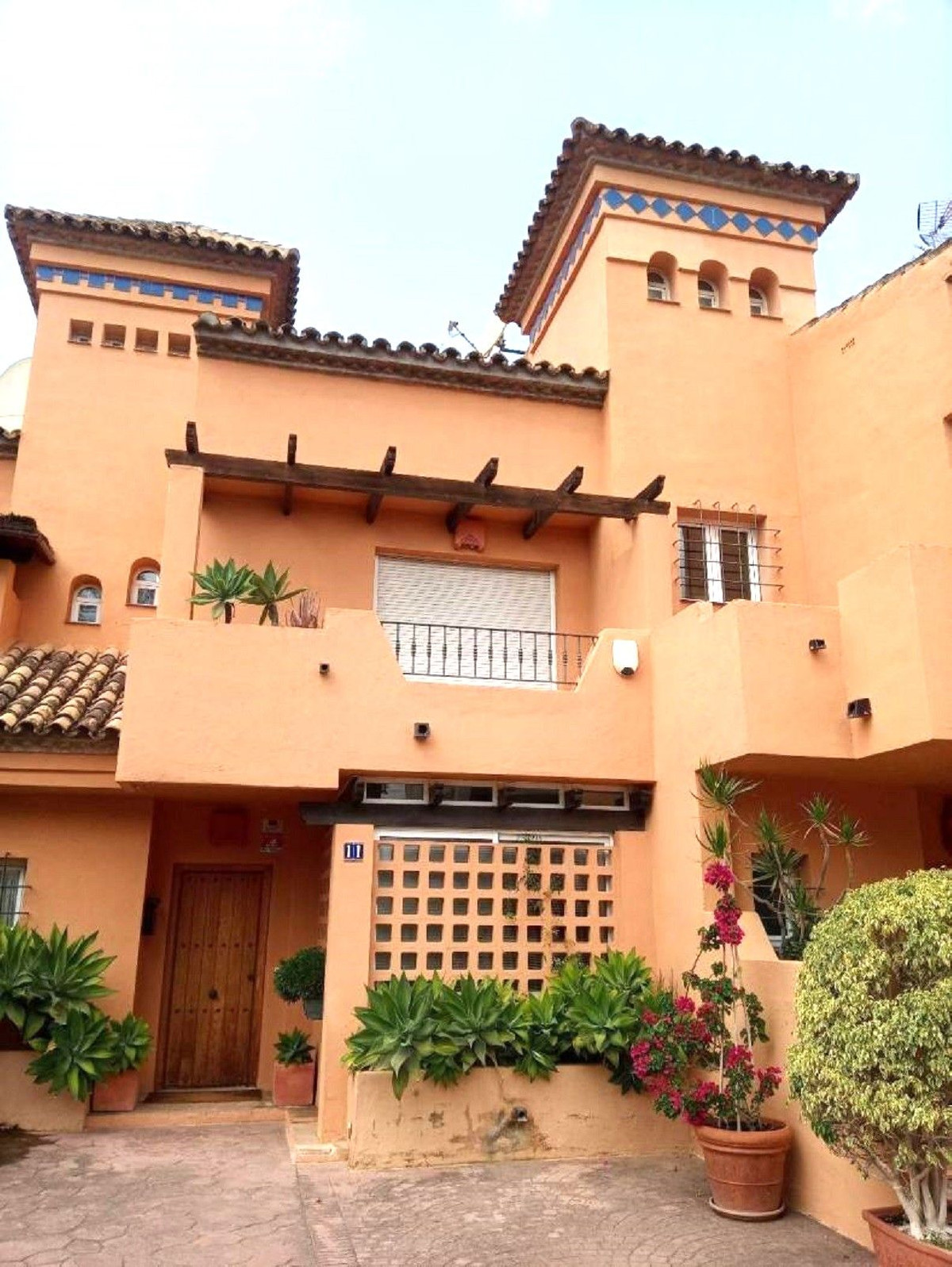 3 Bed Townhouse for sale in The Golden Mile Costa Del Sol, Málaga, Spain