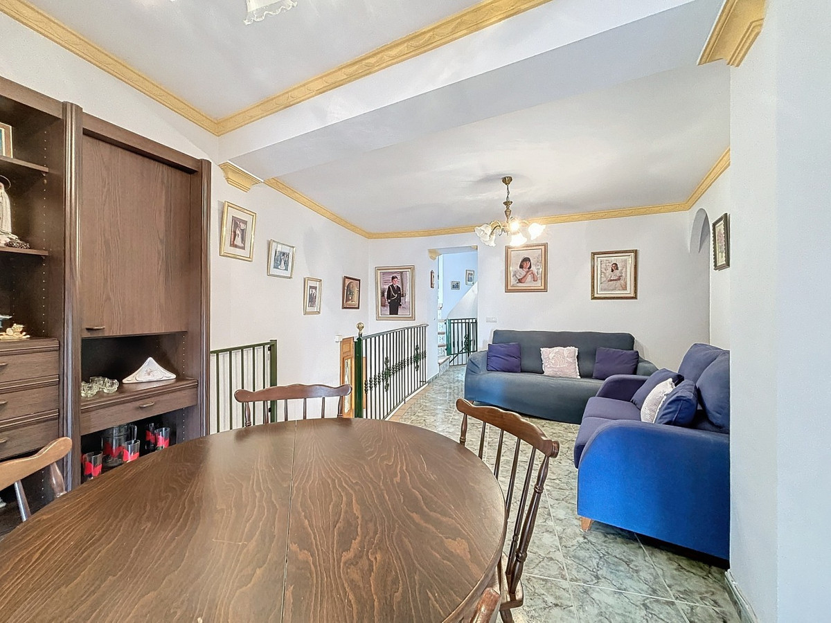 Se vende Pareada de 4 dormitorios en Costa Del Sol East, Málaga, España
