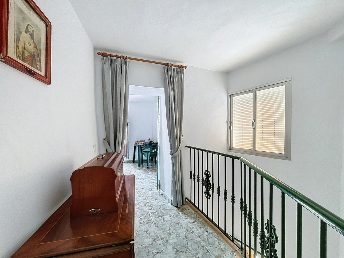 Se vende Pareada de 4 dormitorios en Costa Del Sol East, Málaga, España
