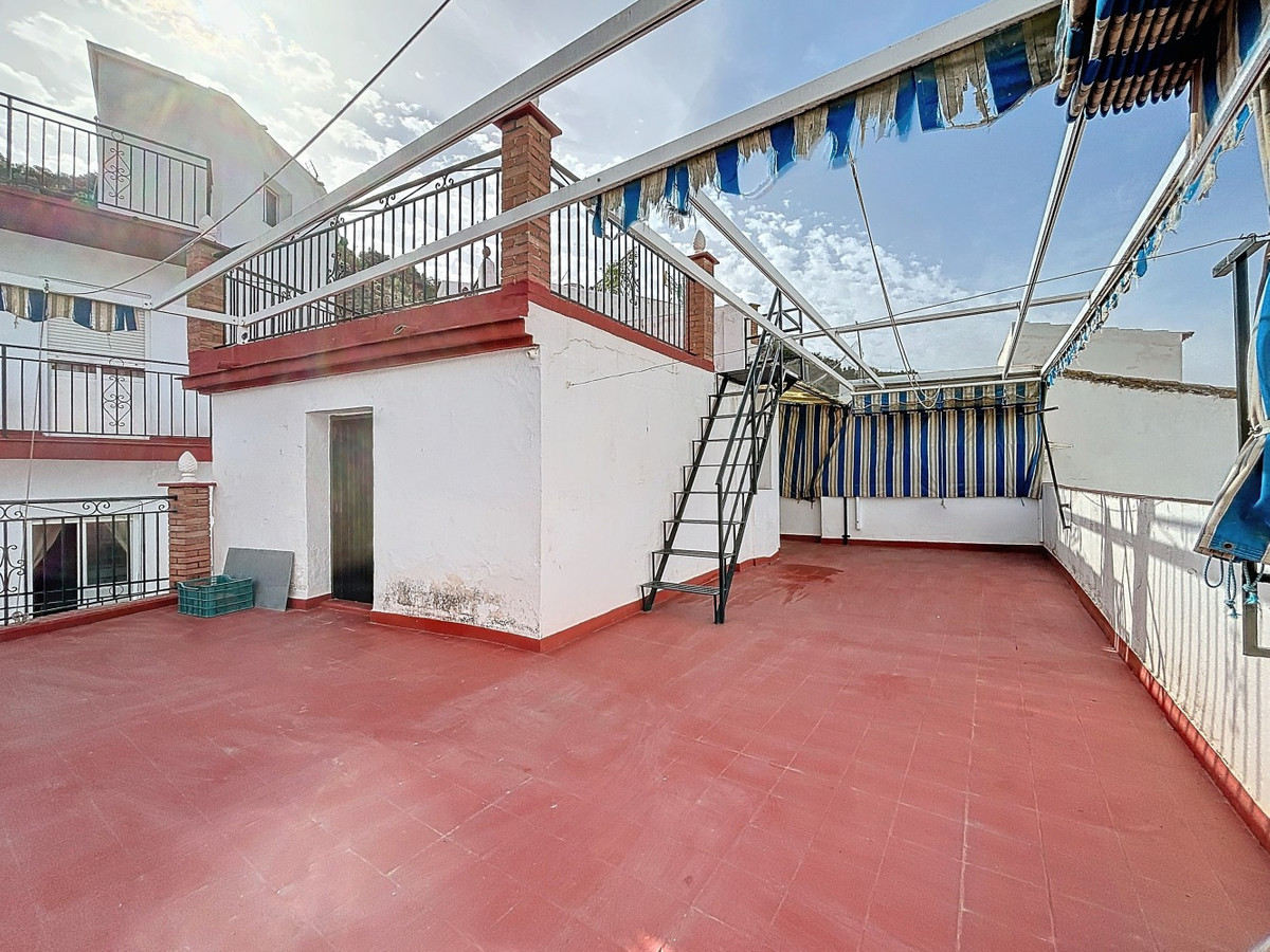 Se vende Pareada de 4 dormitorios en Costa Del Sol East, Málaga, España