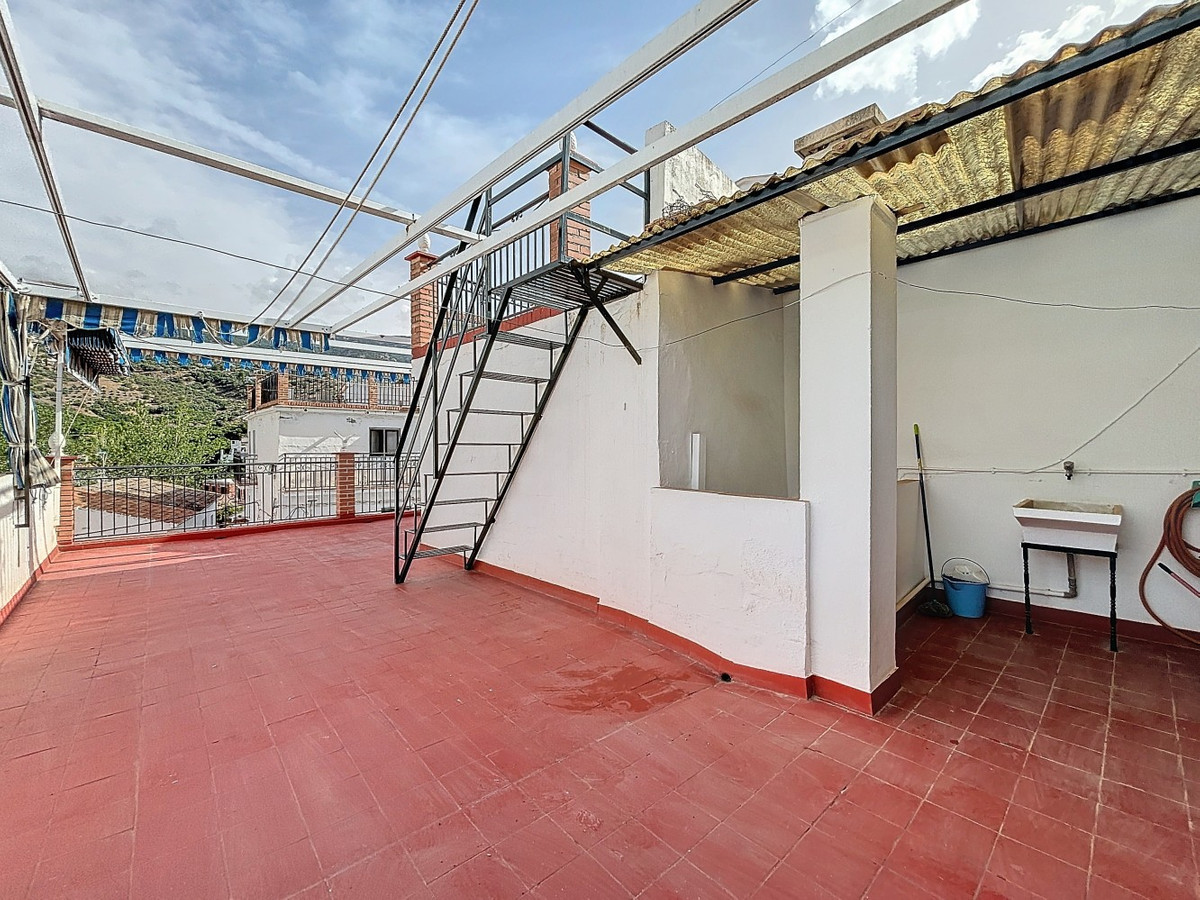 Se vende Pareada de 4 dormitorios en Costa Del Sol East, Málaga, España