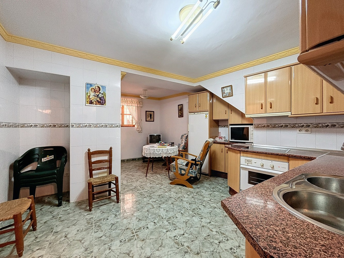 Se vende Pareada de 4 dormitorios en Costa Del Sol East, Málaga, España