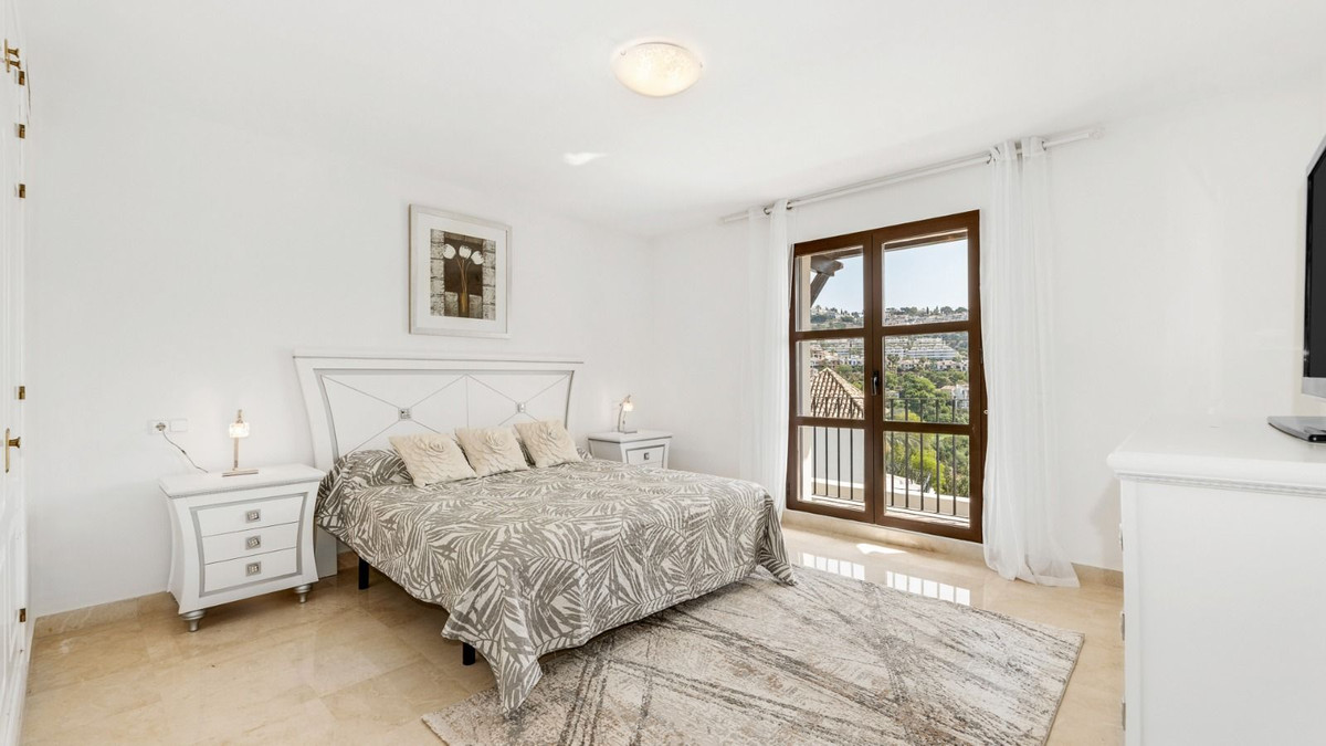 4 Bed Townhouse for sale in Los Arqueros Costa Del Sol, Málaga, Spain