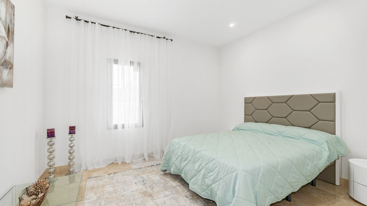 4 Bed Townhouse for sale in Los Arqueros Costa Del Sol, Málaga, Spain