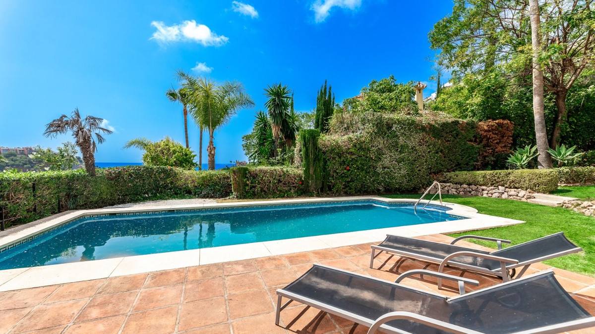4 Bed Townhouse for sale in Los Arqueros Costa Del Sol, Málaga, Spain