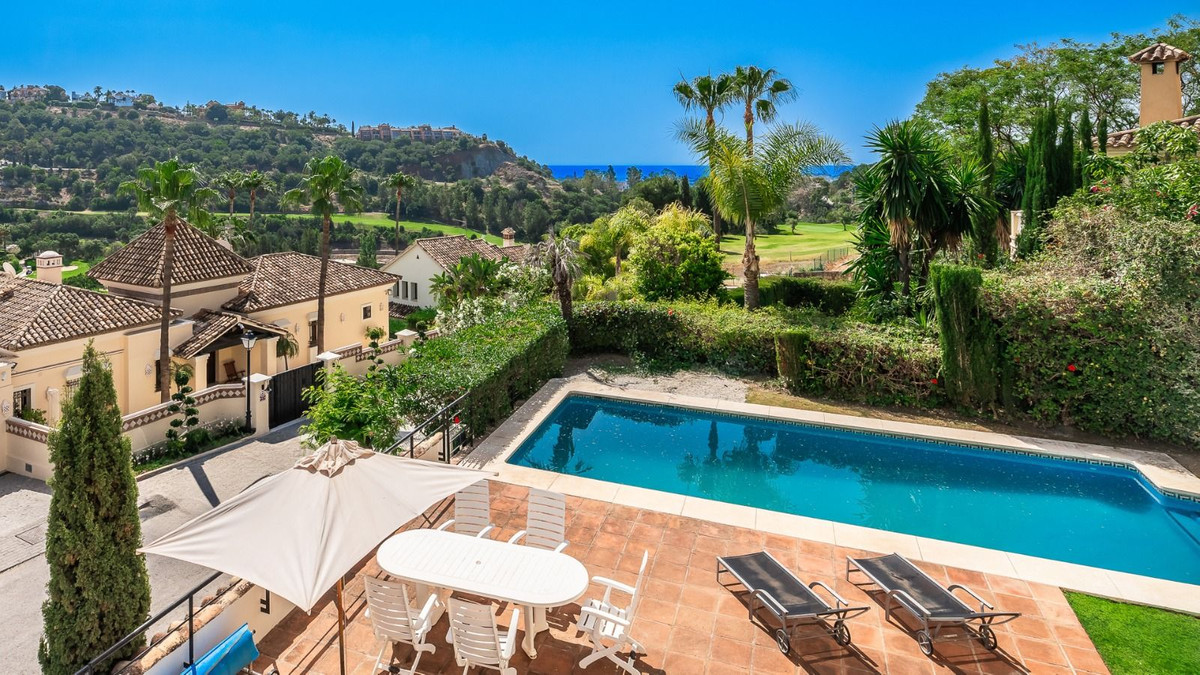 4 Bed Townhouse for sale in Los Arqueros Costa Del Sol, Málaga, Spain