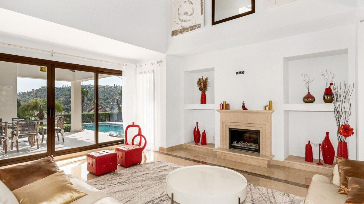 4 Bed Townhouse for sale in Los Arqueros Costa Del Sol, Málaga, Spain