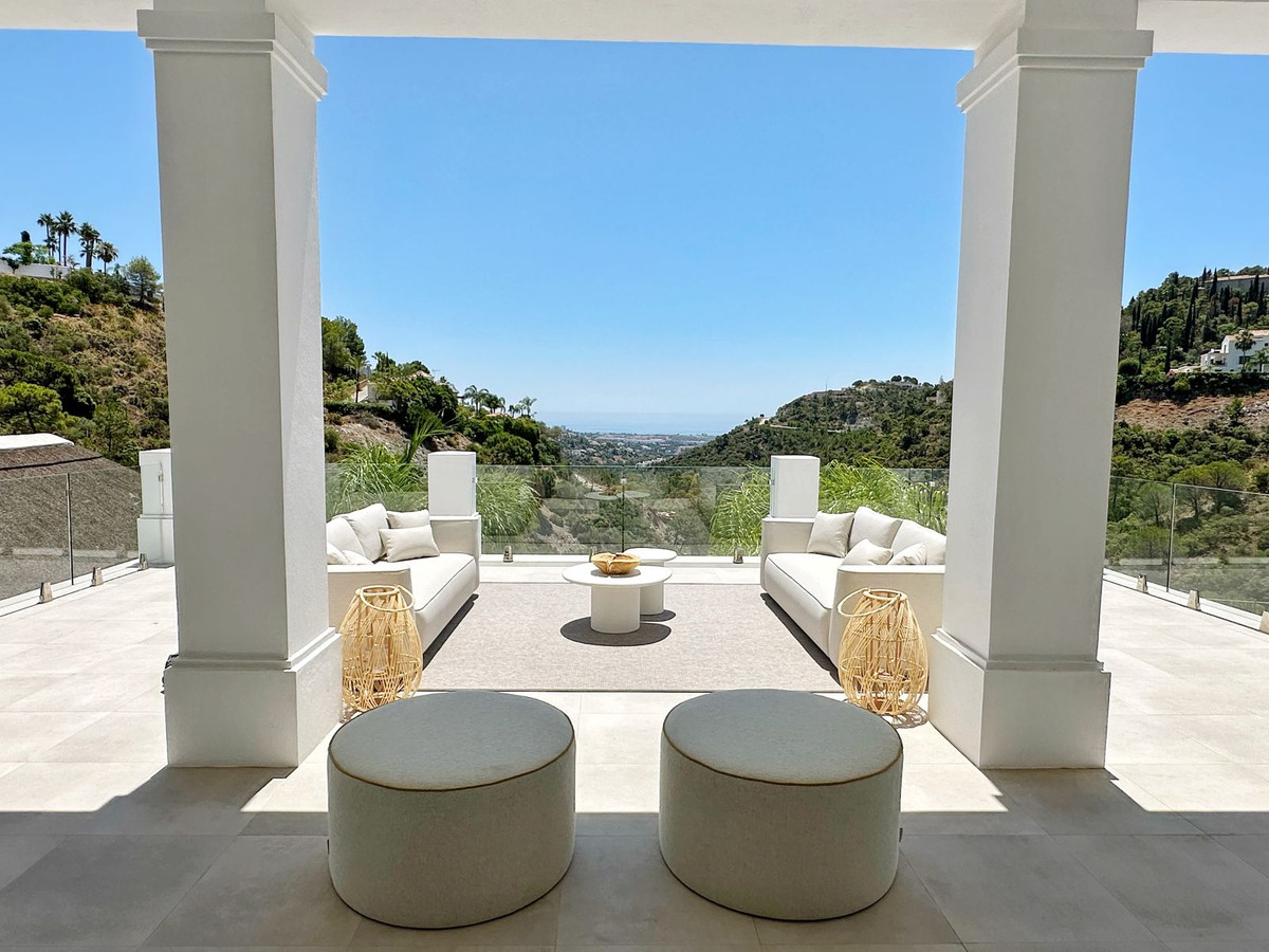 Se vende Villa - Chalet de 5 dormitorios en Costa Del Sol, Málaga, España