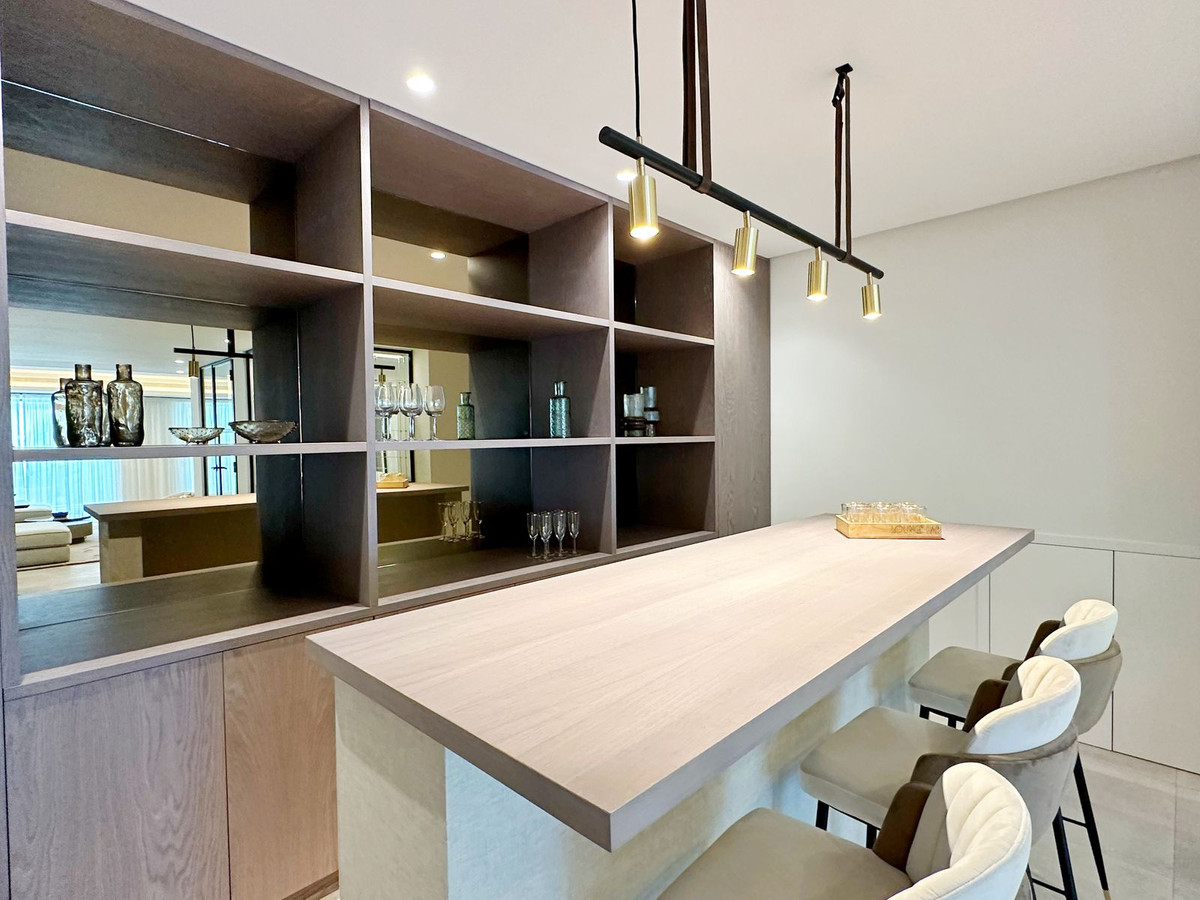 Se vende Villa - Chalet de 5 dormitorios en Costa Del Sol, Málaga, España