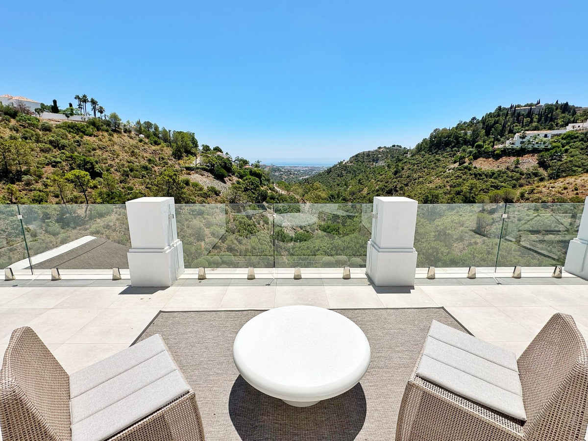 Se vende Villa - Chalet de 5 dormitorios en Costa Del Sol, Málaga, España