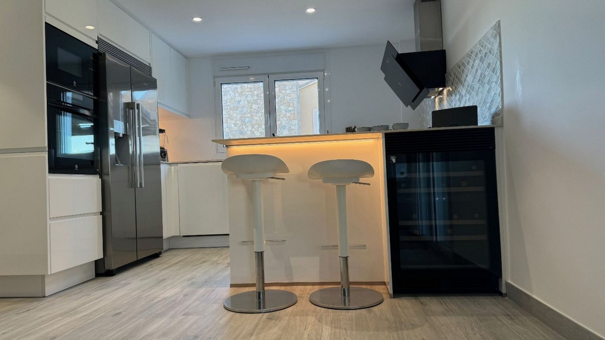 4 Bed Townhouse for sale in Lalfás Del Pi Costa Blanca, Alicante, Spain