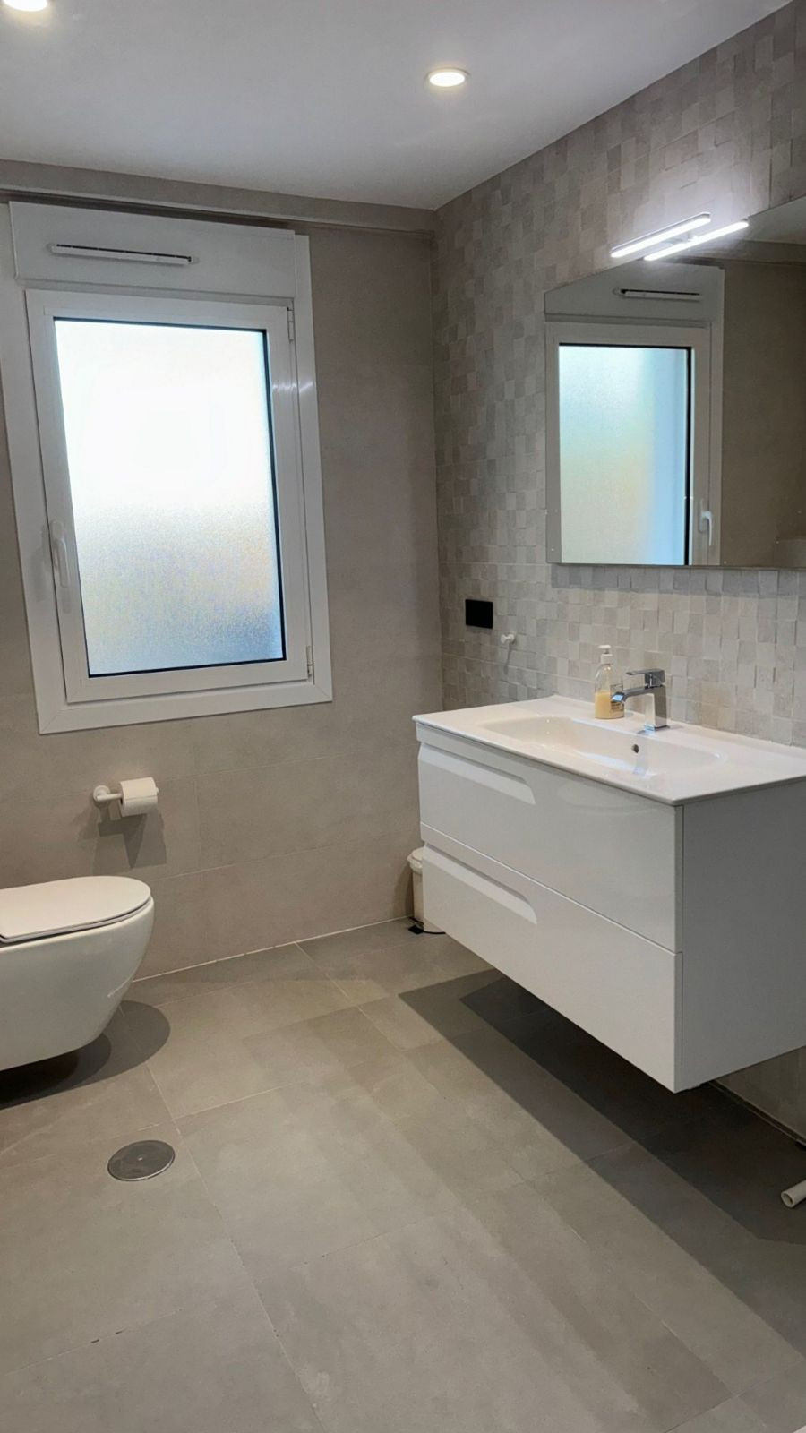 4 Bed Townhouse for sale in Lalfás Del Pi Costa Blanca, Alicante, Spain