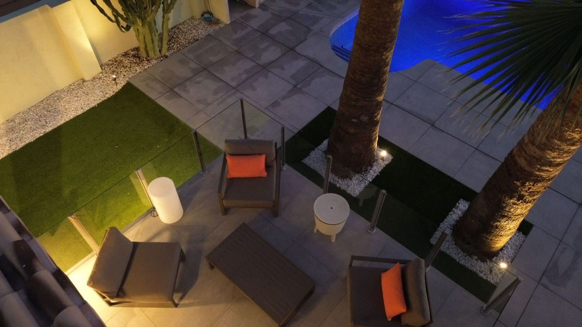 4 Bed Townhouse for sale in Lalfás Del Pi Costa Blanca, Alicante, Spain