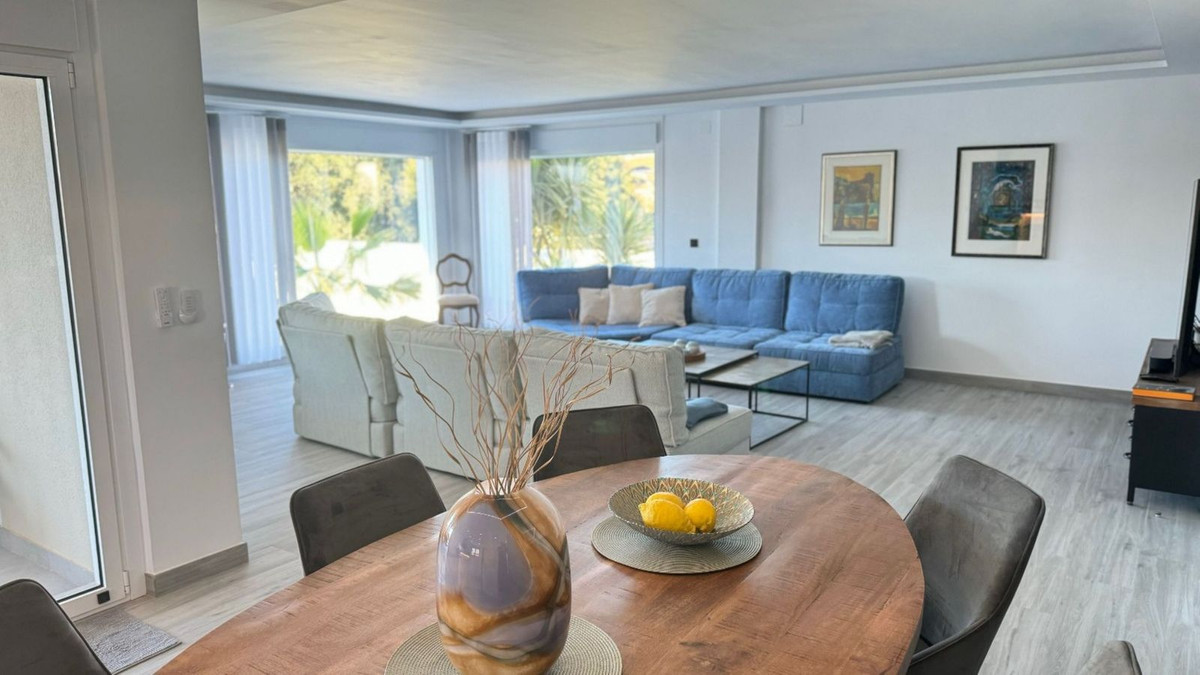 4 Bed Townhouse for sale in Lalfás Del Pi Costa Blanca, Alicante, Spain