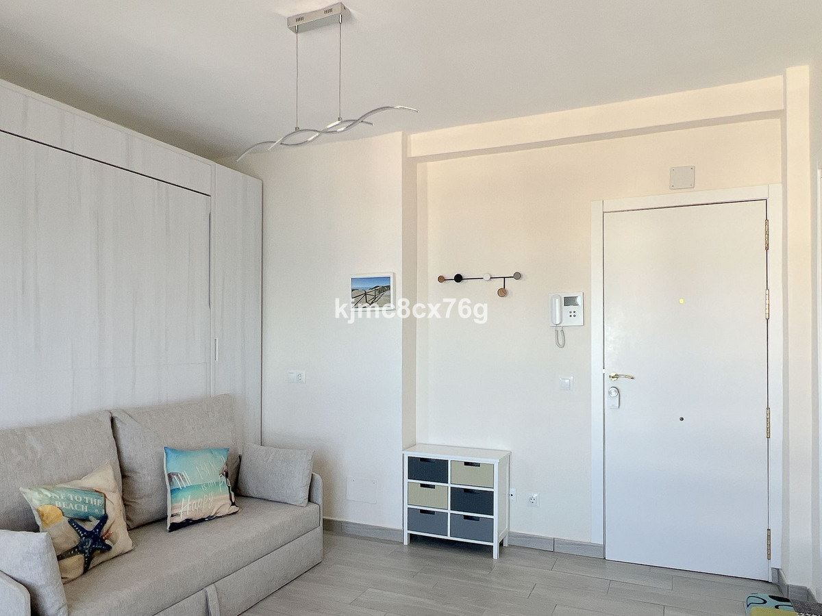 Se vende Estudio Planta Superior  en Costa Del Sol, Málaga, España
