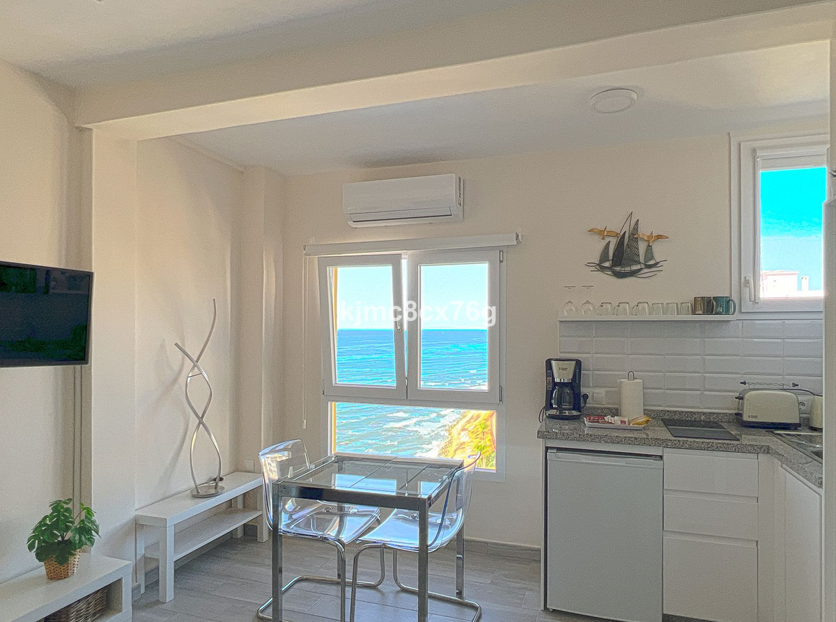 Se vende Estudio Planta Superior  en Costa Del Sol, Málaga, España