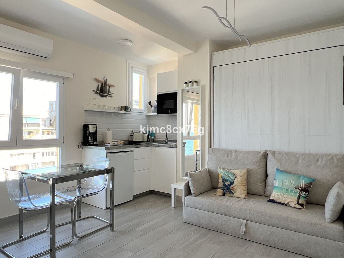 Se vende Estudio Planta Superior  en Costa Del Sol, Málaga, España