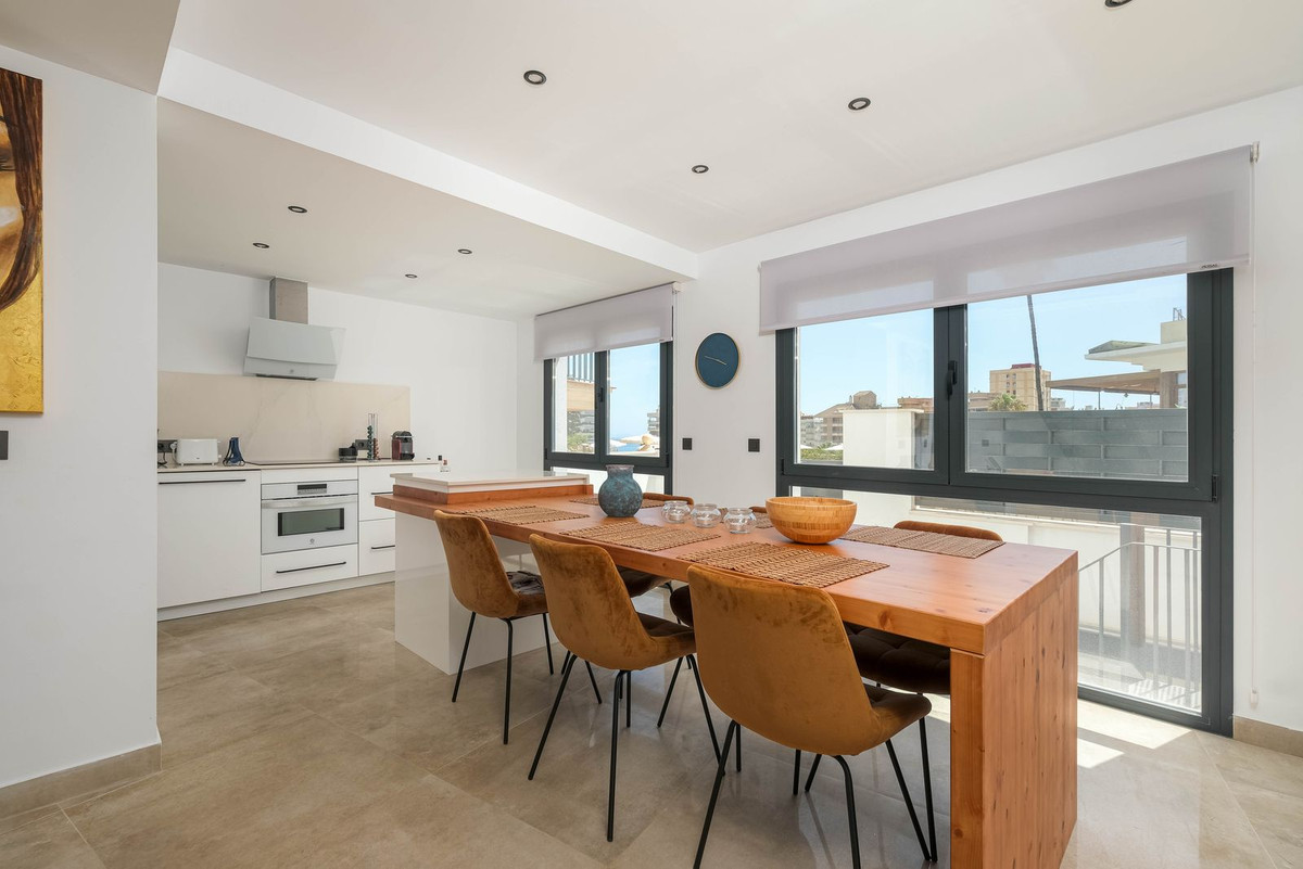 3 Bed Townhouse for sale in Torreblanca Costa Del Sol, Málaga, Spain