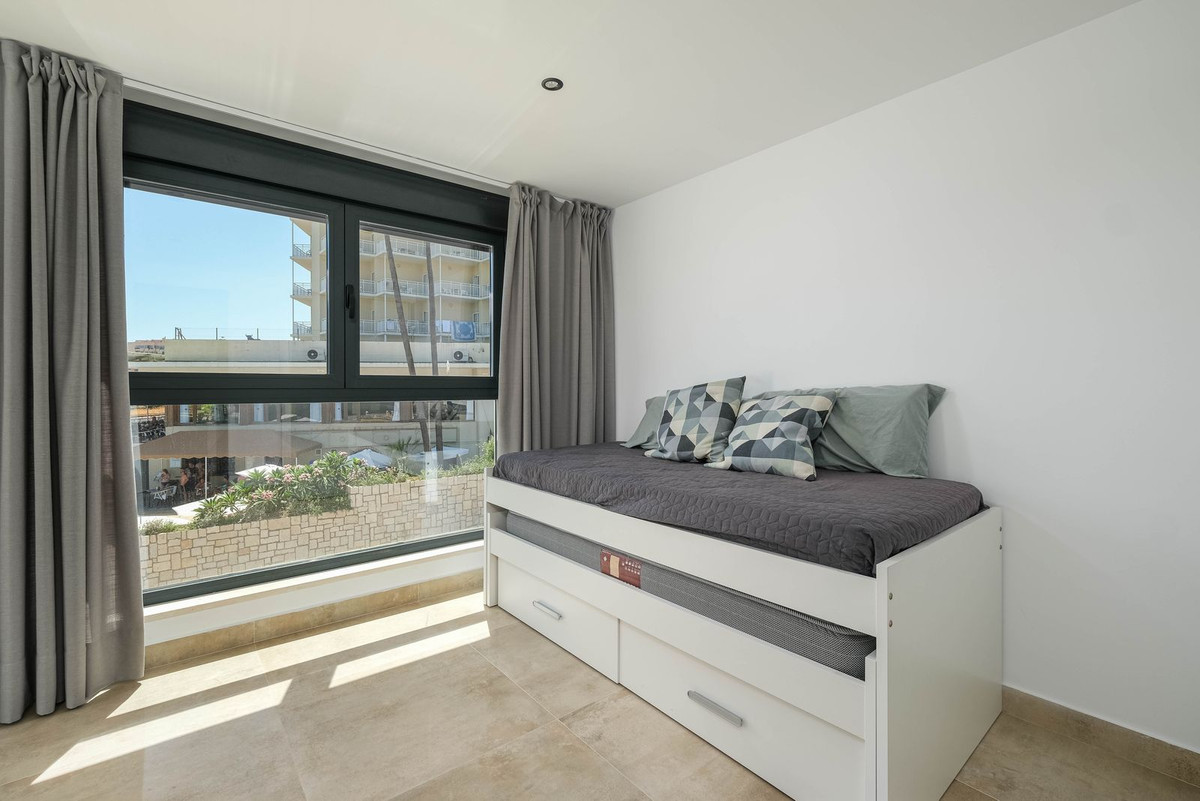 3 Bed Townhouse for sale in Torreblanca Costa Del Sol, Málaga, Spain