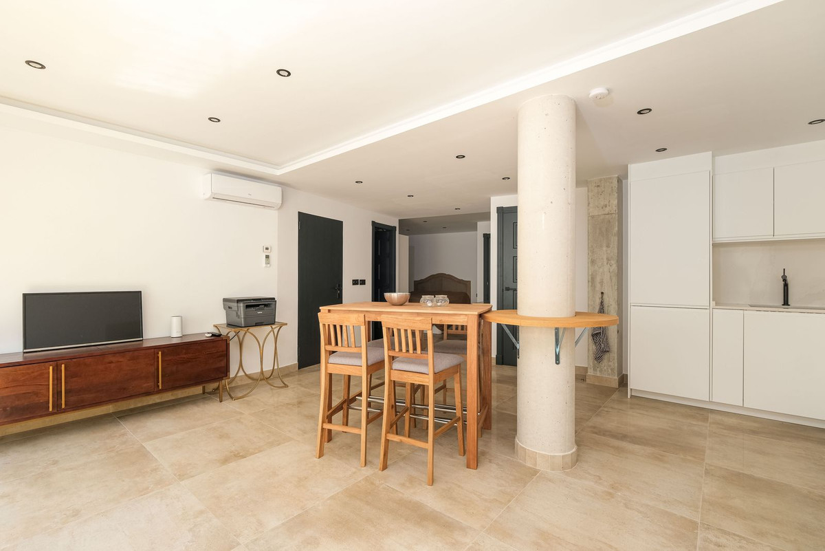 3 Bed Townhouse for sale in Torreblanca Costa Del Sol, Málaga, Spain
