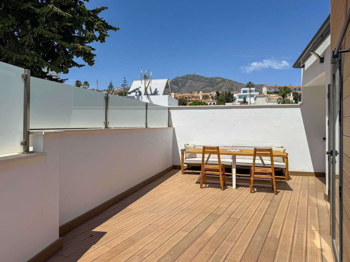 3 Bed Townhouse for sale in Torreblanca Costa Del Sol, Málaga, Spain