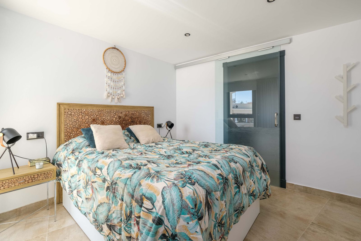 3 Bed Townhouse for sale in Torreblanca Costa Del Sol, Málaga, Spain