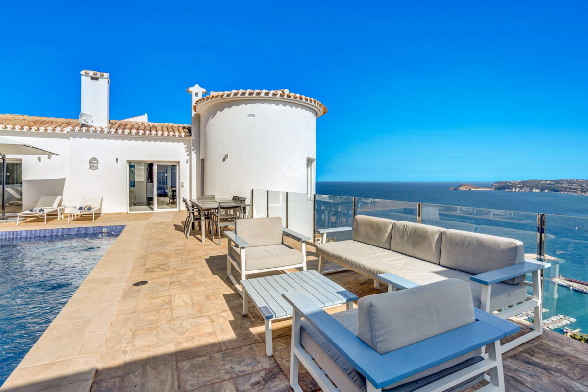 5 Bed Townhouse for sale in Javea Costa Blanca, Alicante, Spain