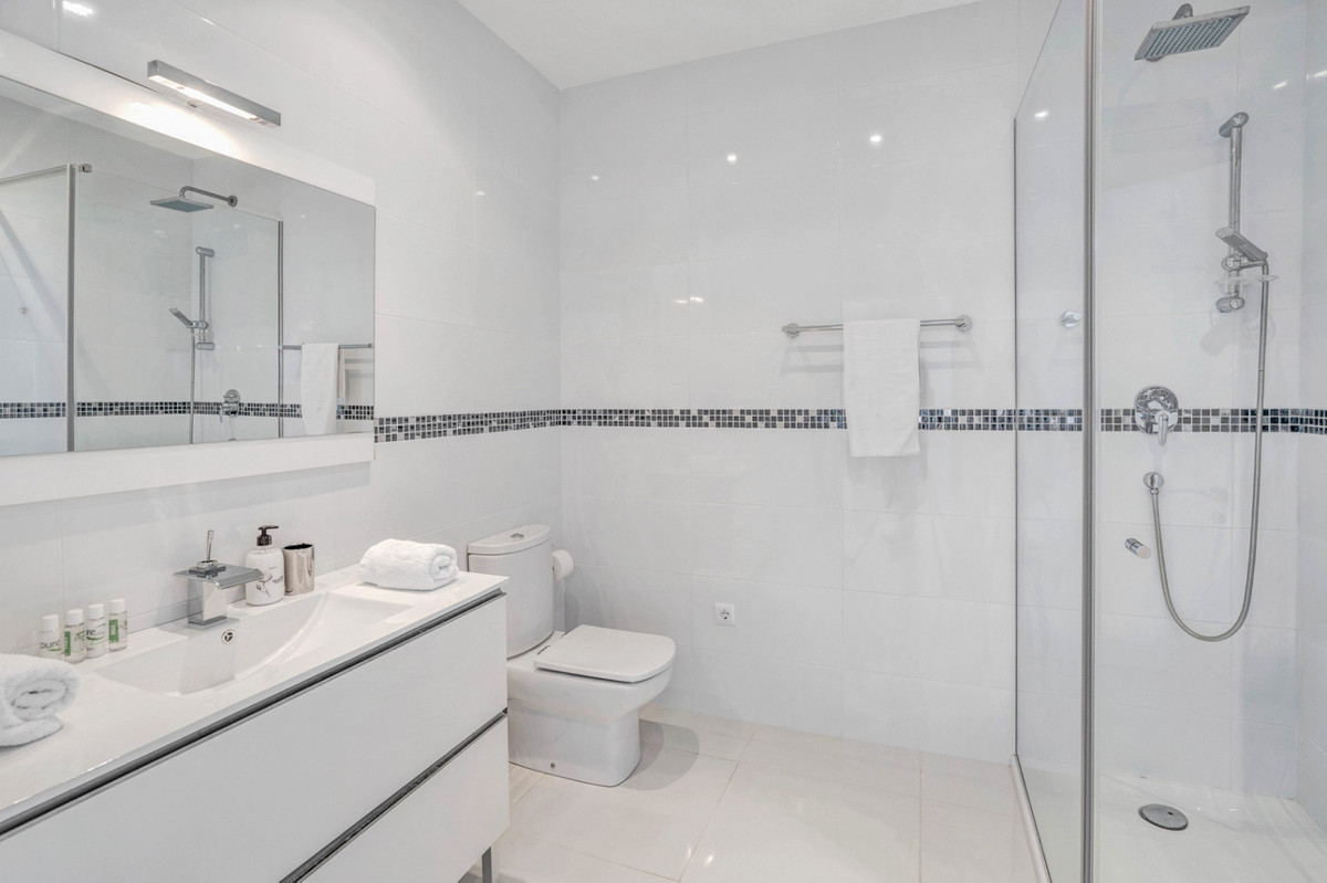 5 Bed Townhouse for sale in Javea Costa Blanca, Alicante, Spain