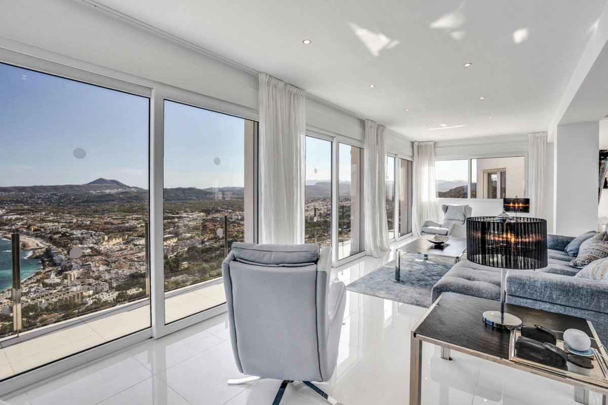 5 Bed Townhouse for sale in Javea Costa Blanca, Alicante, Spain