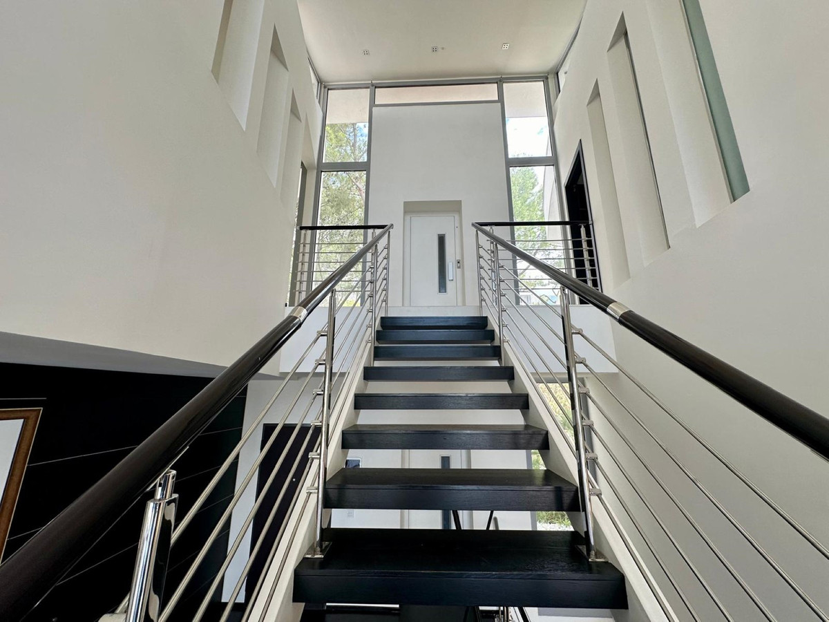 Se vende Adosada de 5 dormitorios en Costa Del Sol, Málaga, España