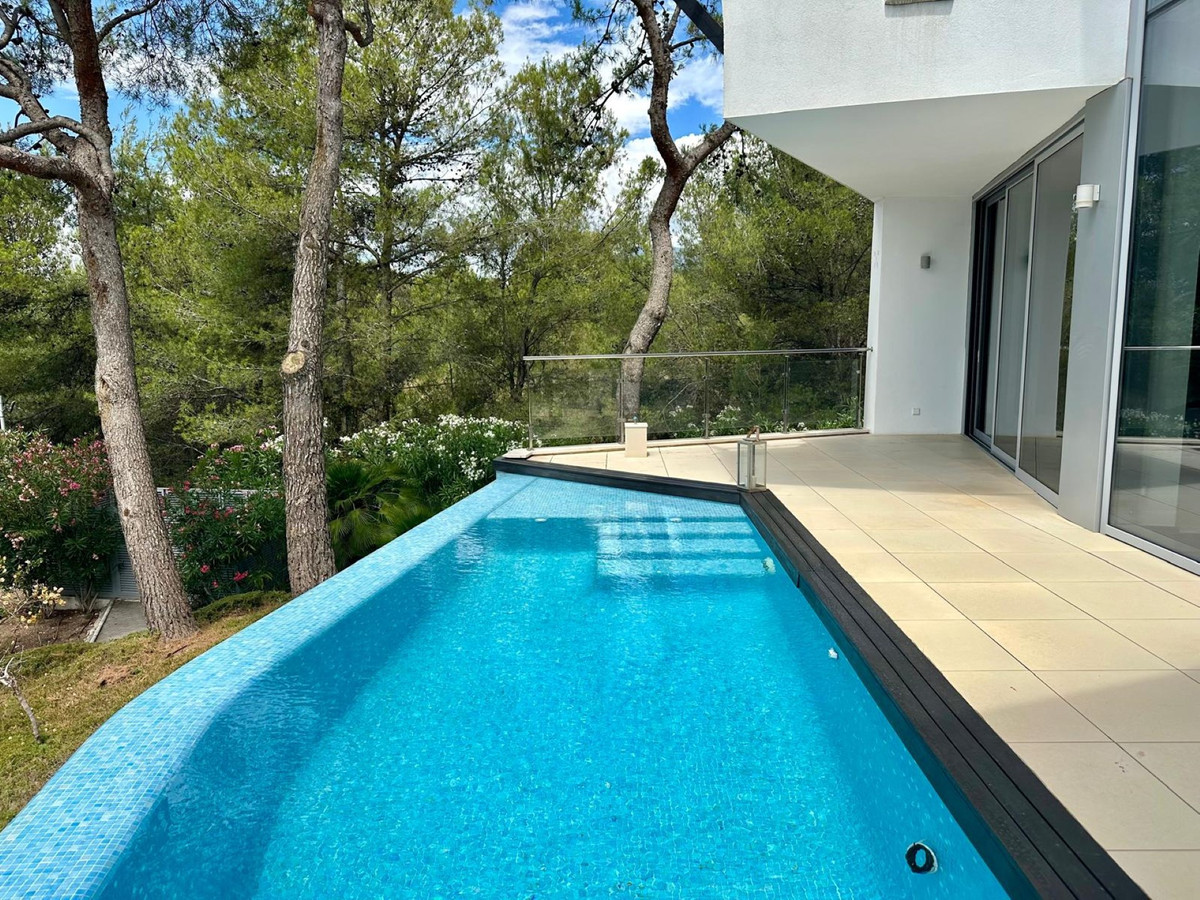 Se vende Adosada de 5 dormitorios en Costa Del Sol, Málaga, España