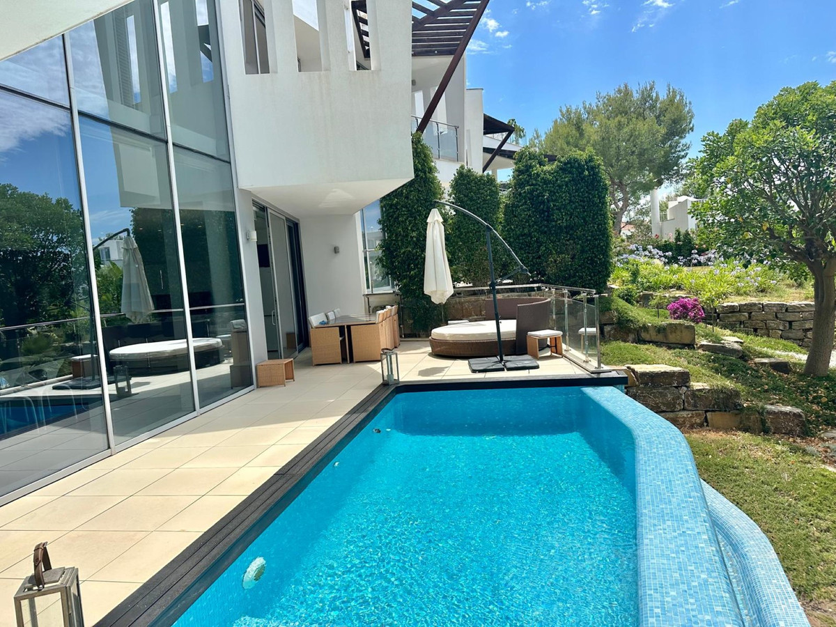 Se vende Adosada de 5 dormitorios en Costa Del Sol, Málaga, España