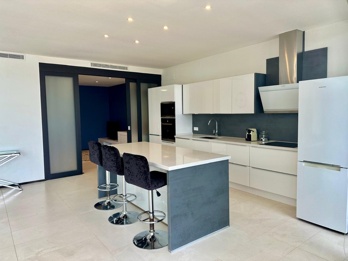 Se vende Adosada de 5 dormitorios en Costa Del Sol, Málaga, España