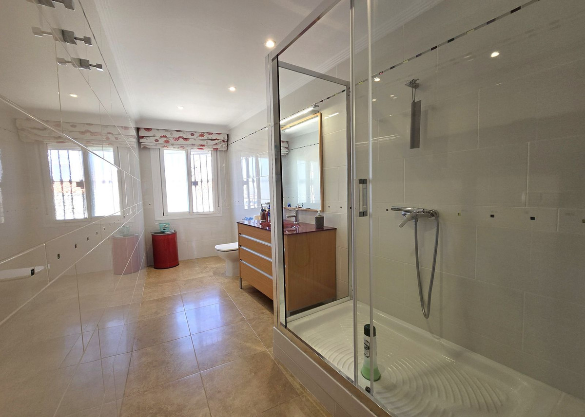 3 Bed Townhouse for sale in La Cala De Mijas Costa Del Sol, Málaga, Spain