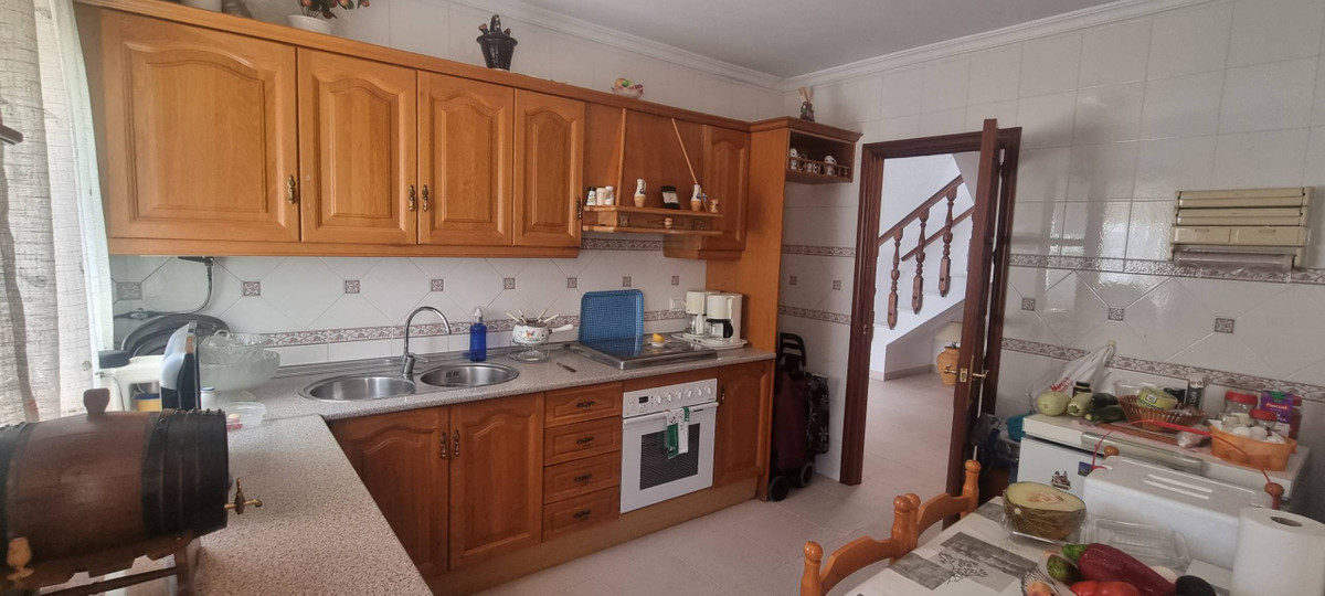 Se vende Pareada de 4 dormitorios en Costa Del Sol, Málaga, España