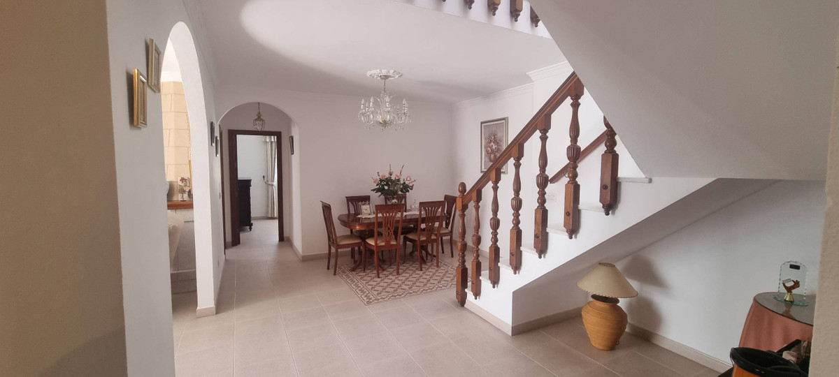 Se vende Pareada de 4 dormitorios en Costa Del Sol, Málaga, España