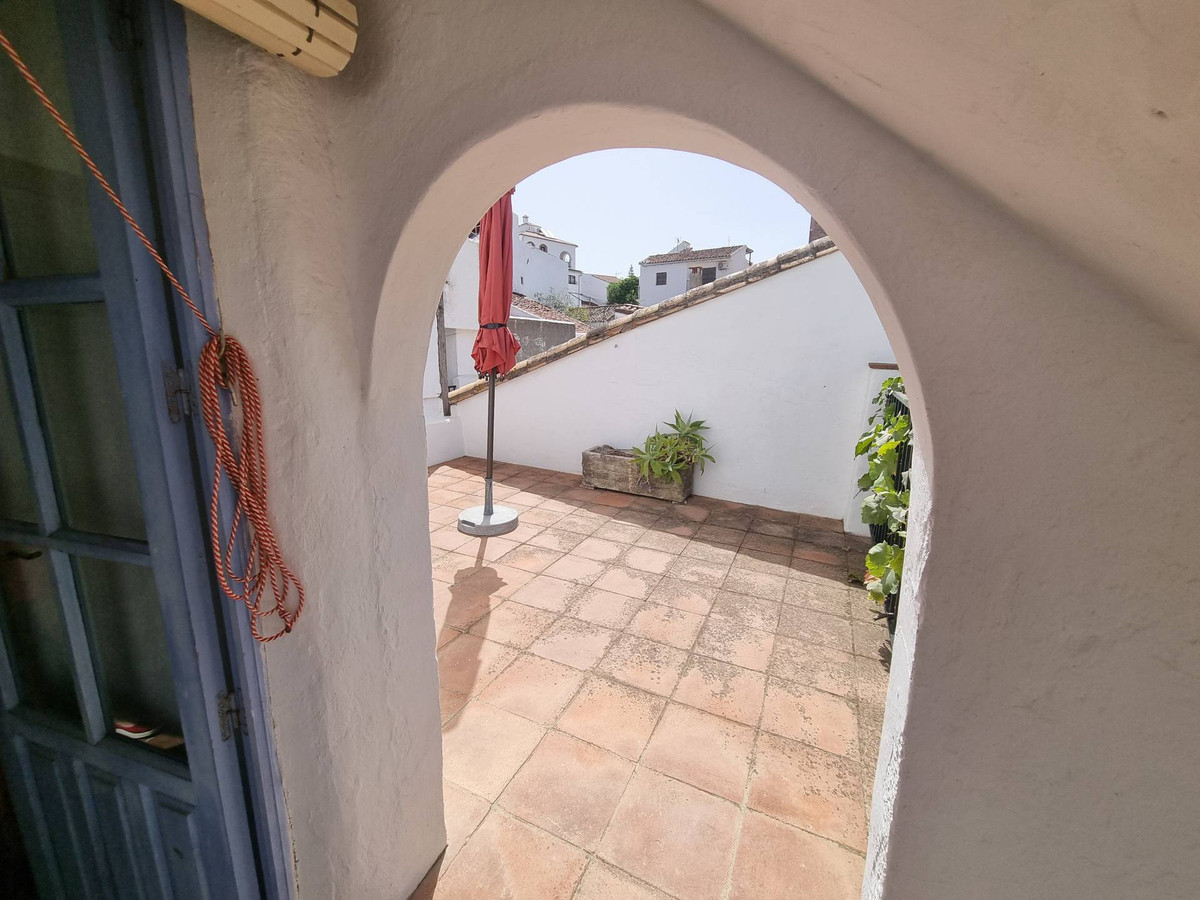 4 Bed Townhouse for sale in Gaucín Costa Del Sol, Málaga, Spain